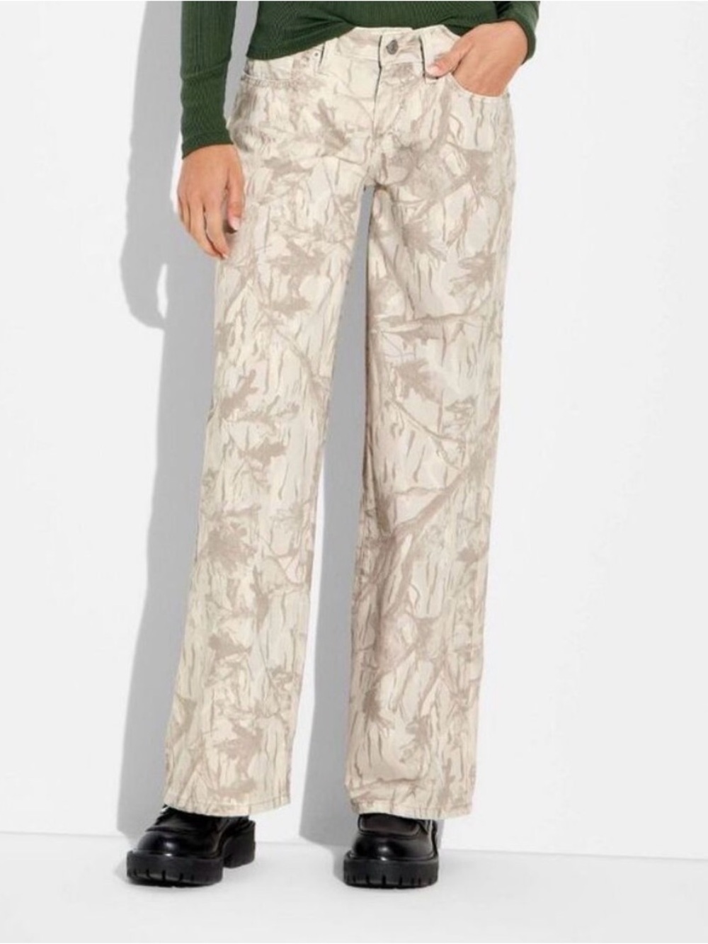 Wild Fable Beige Camo Low Rise Baggy Jeans